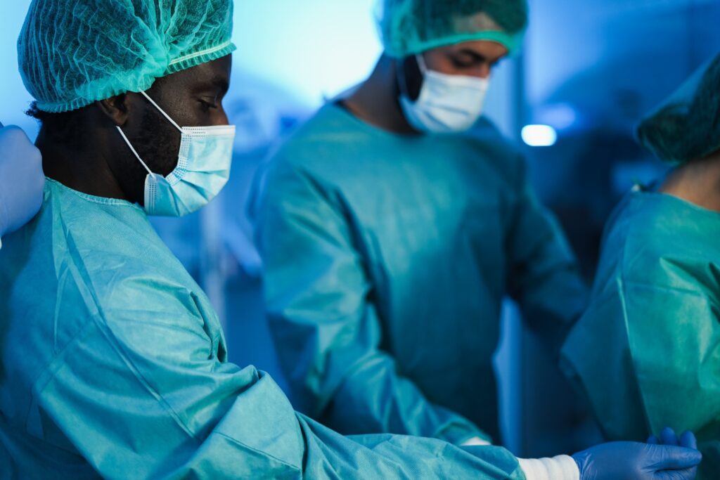 doctors-preparing-to-work-in-hospital-during-coron-2026-01-11-08-12-18-utc